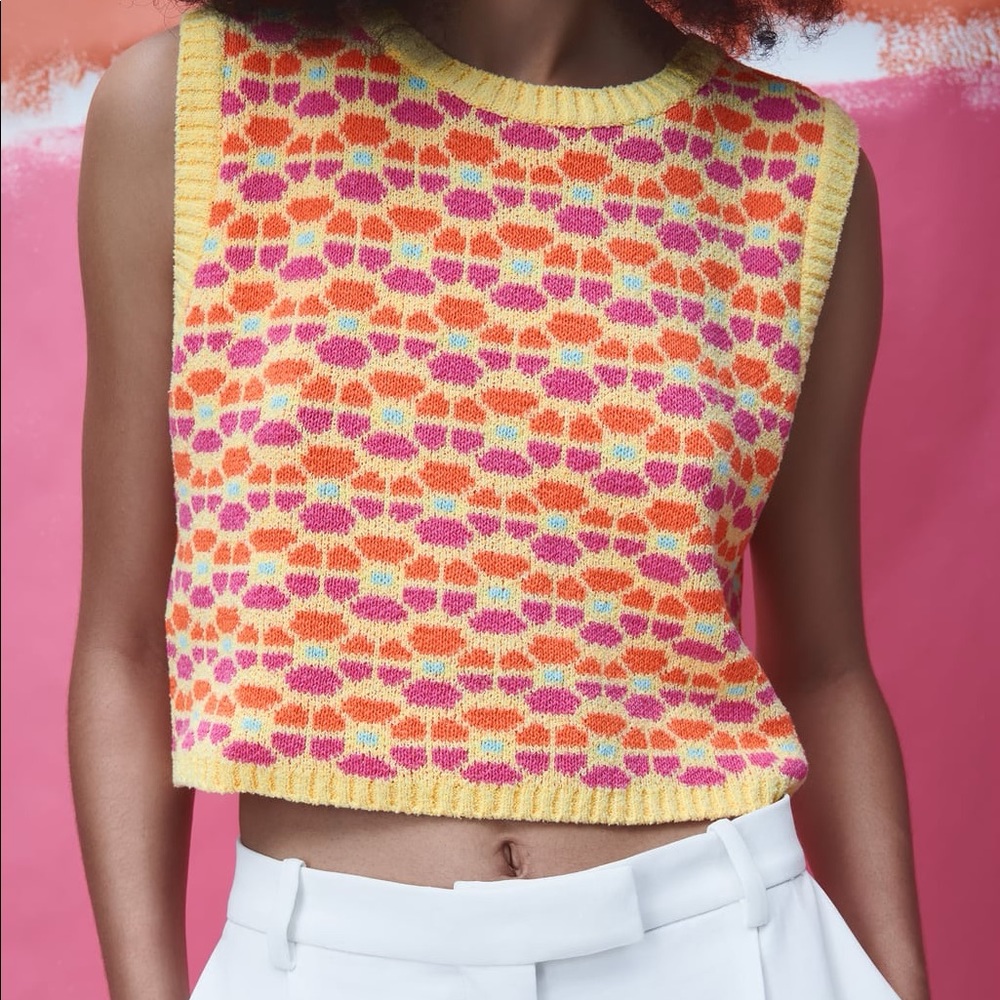 Zara Floral Jacquard Knit Top